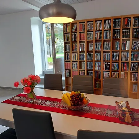 Les Bruyeres 펜션 Neuilly-le-Vendin