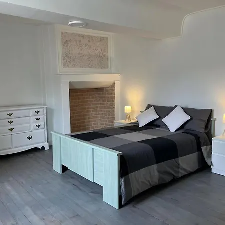 펜션 Les Bruyeres *